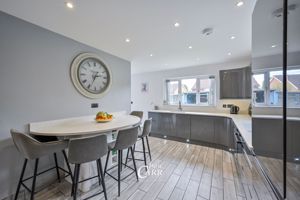 Kitchen- click for photo gallery